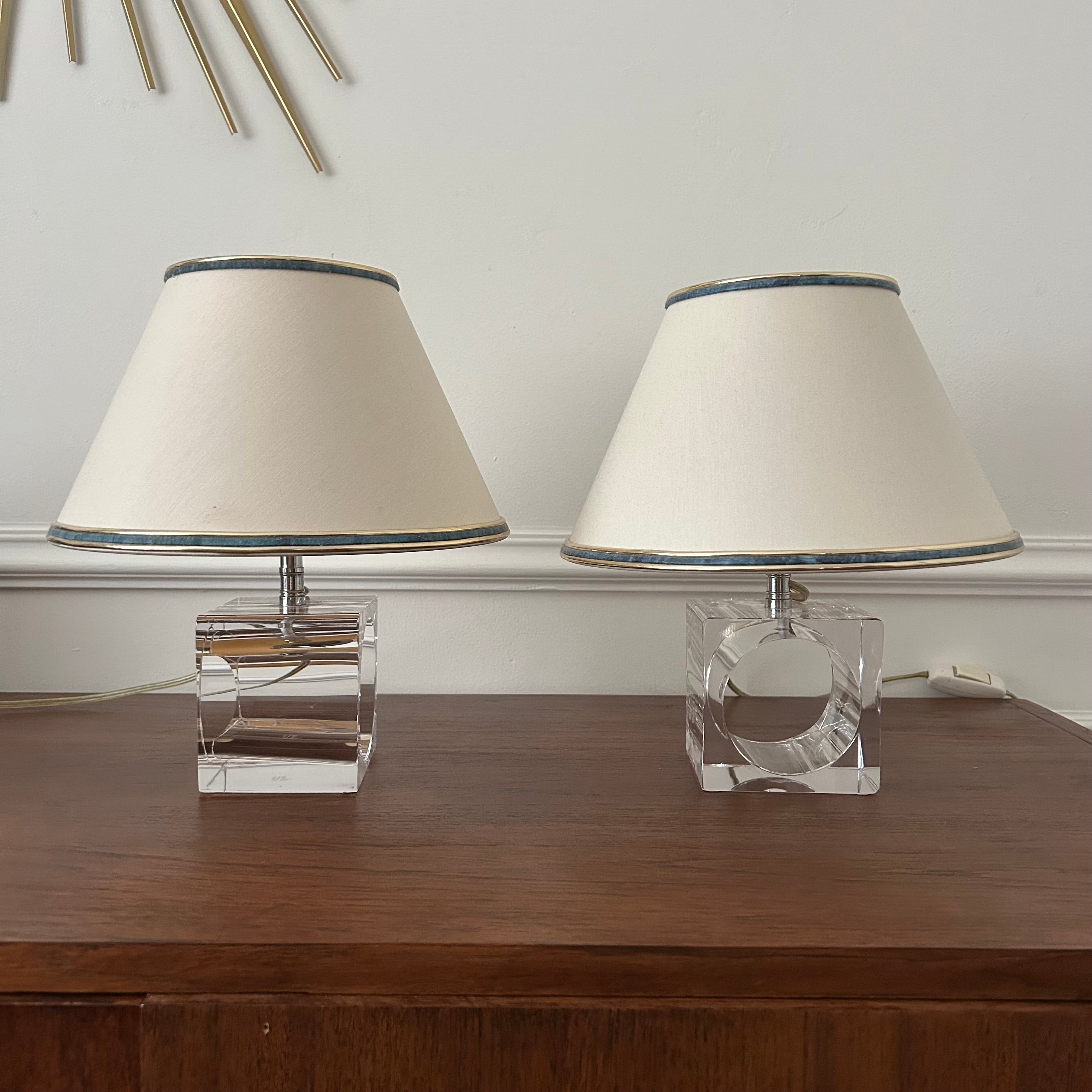 Paire de lampes en cristal de Sèvres