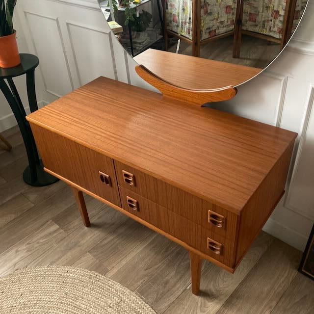 Coiffeuse en teck scandinave, années 60