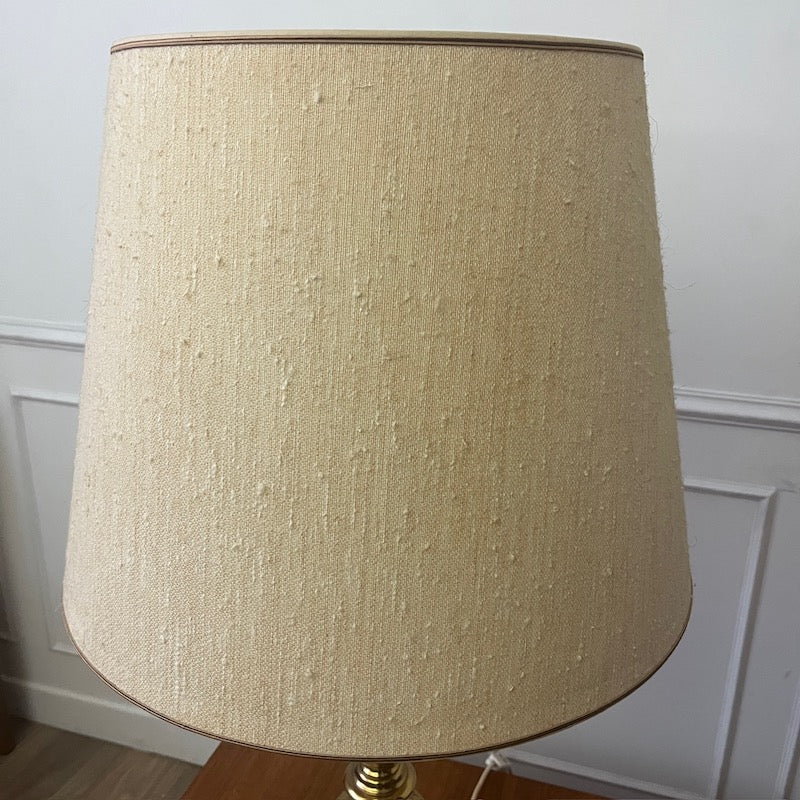 Grande lampe en bronze