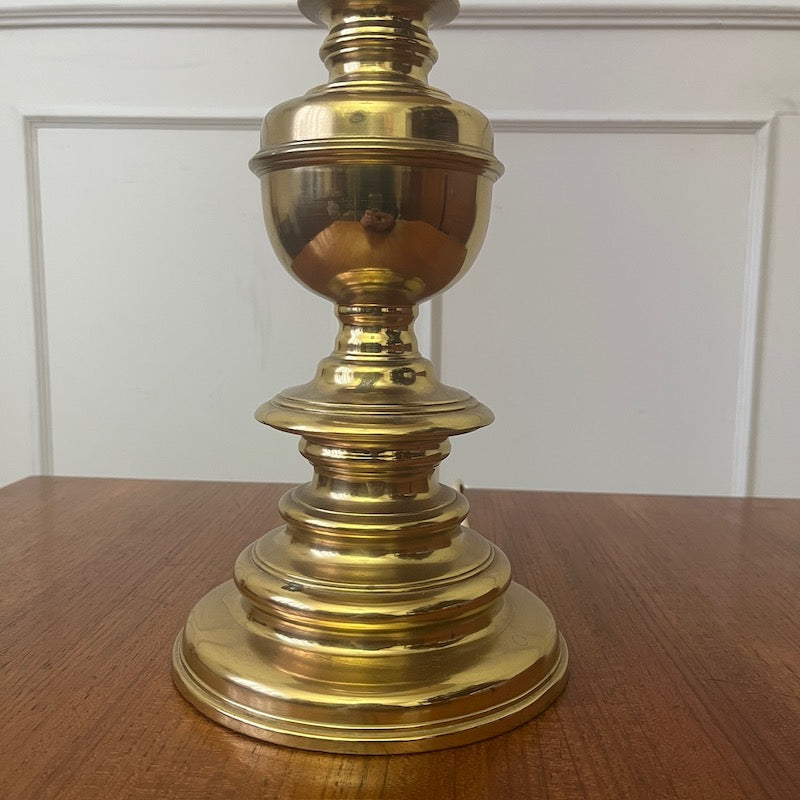 Grande lampe en bronze