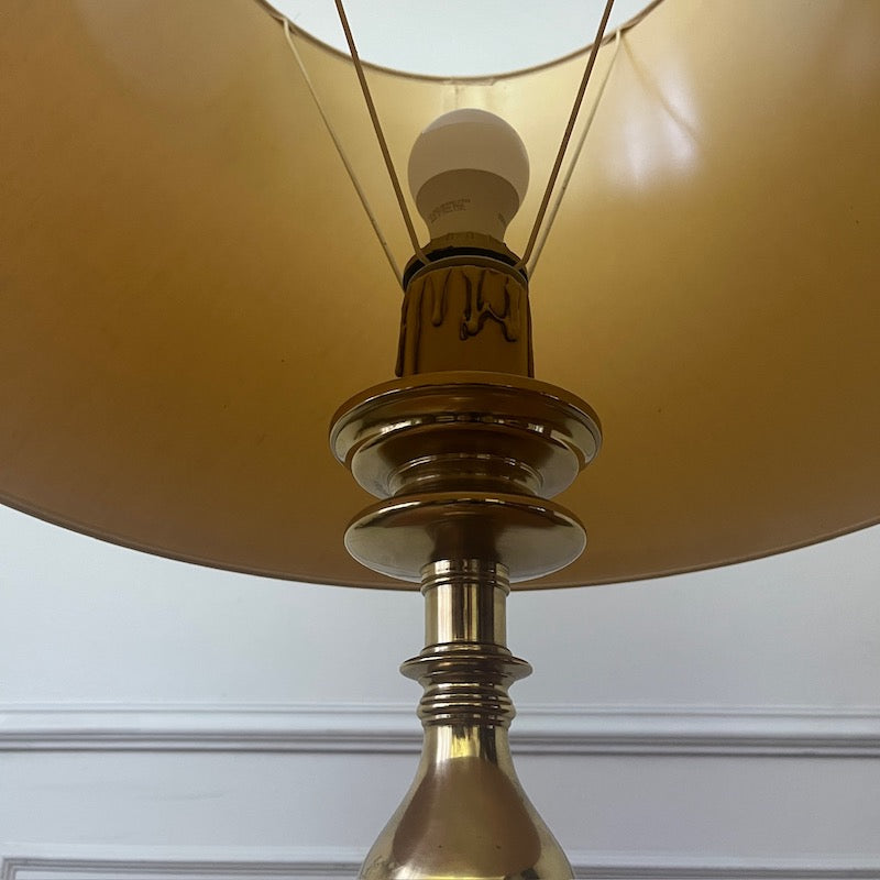 Grande lampe en bronze