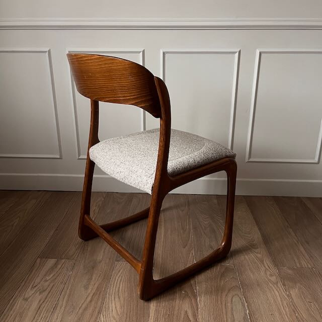 Chaise baumann traineau 7