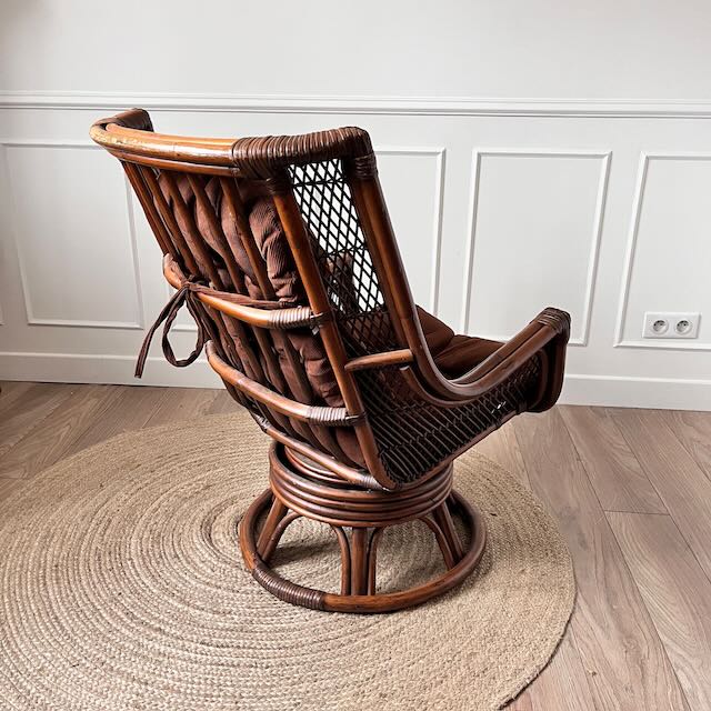 Fauteuil pivotant en rotin vintage 6