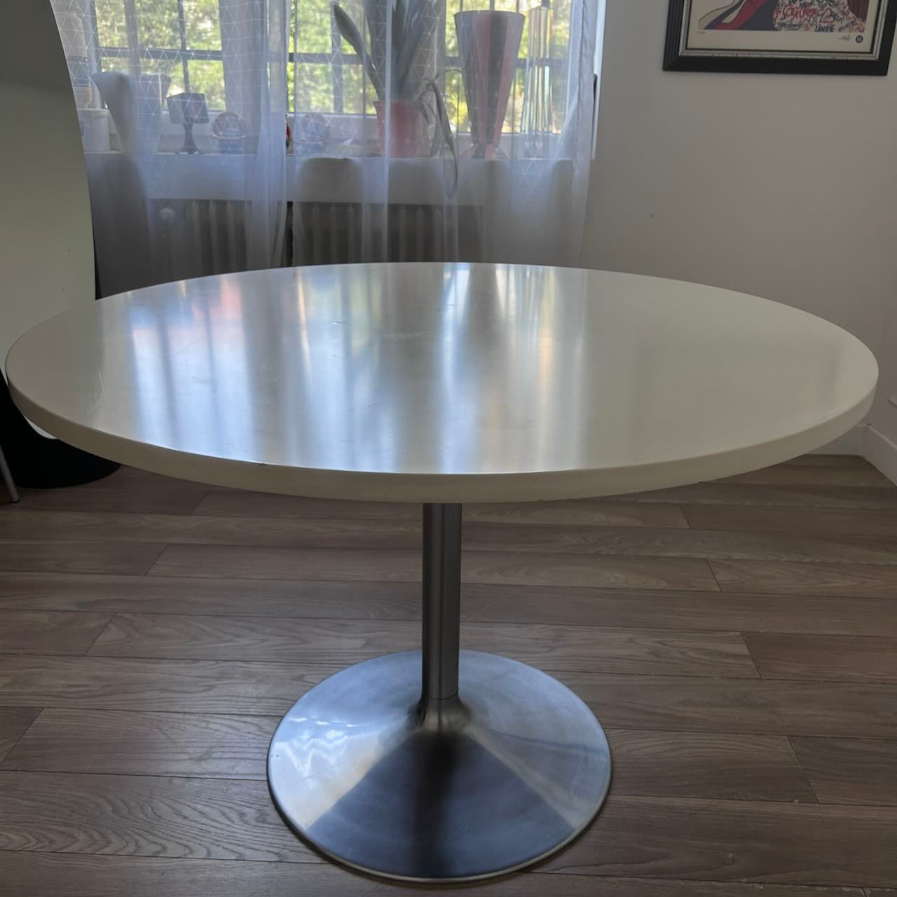 Table Wilhelm Renz 15