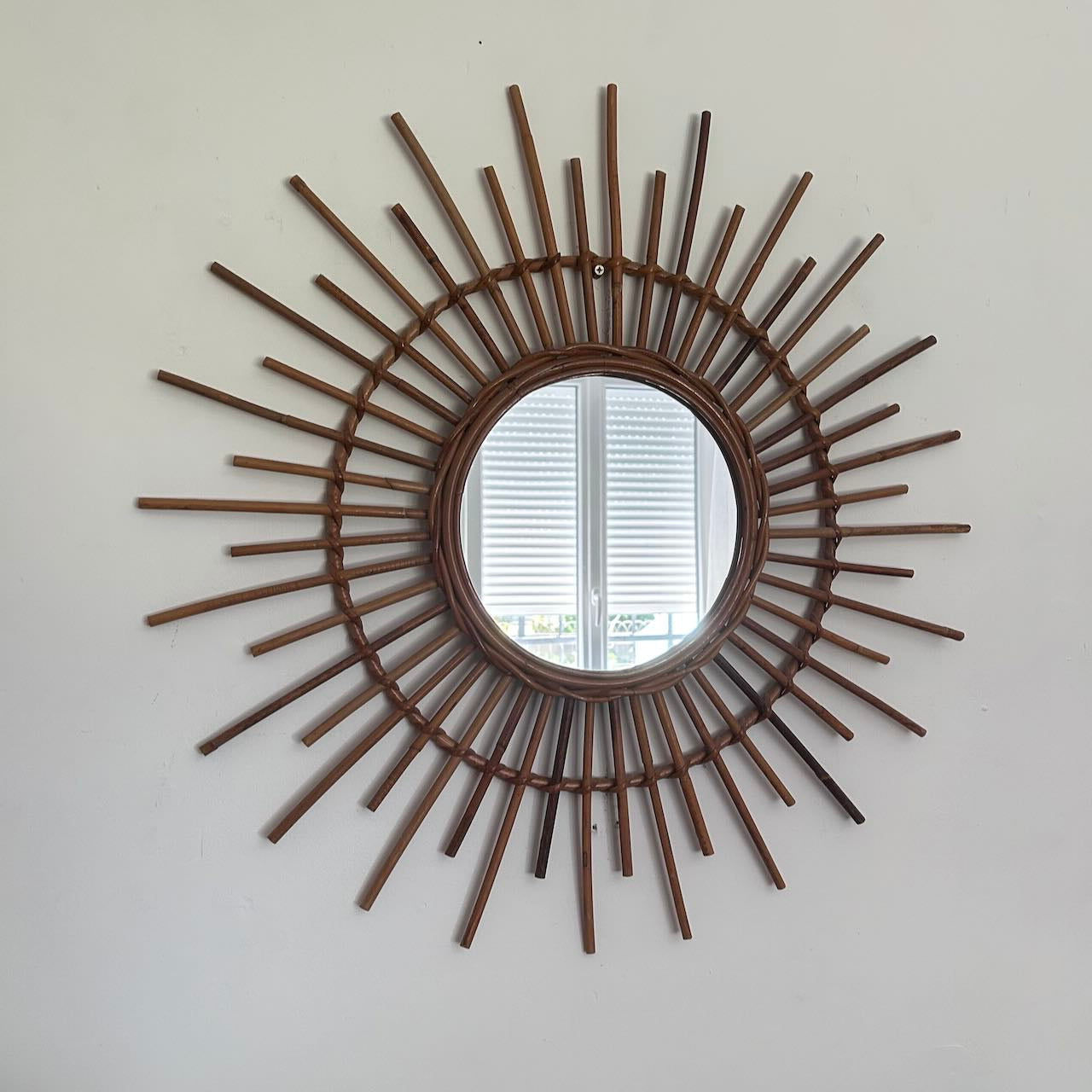 Miroir soleil en rotin 8