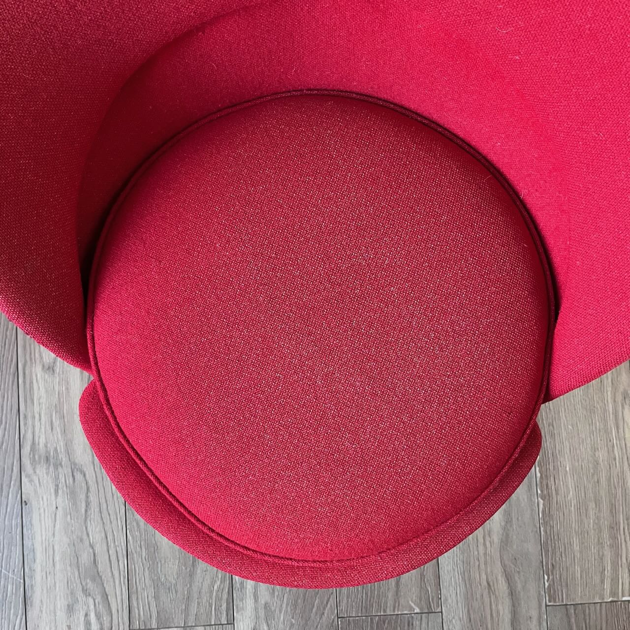 Cone Chair rouge Verner Panton 12