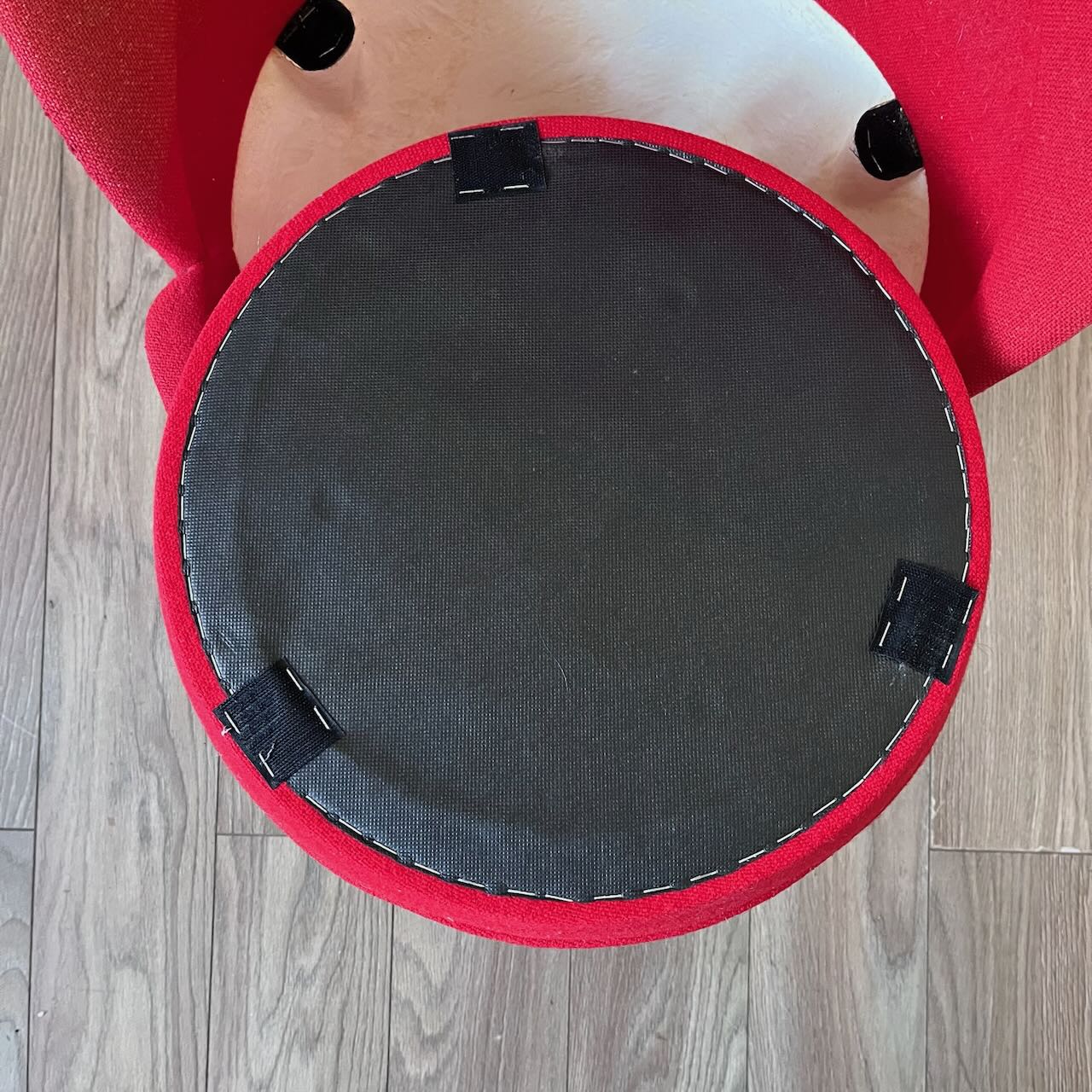 Cone Chair rouge Verner Panton 14