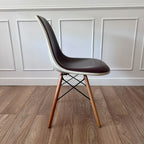 Chaise DSW Eames 6