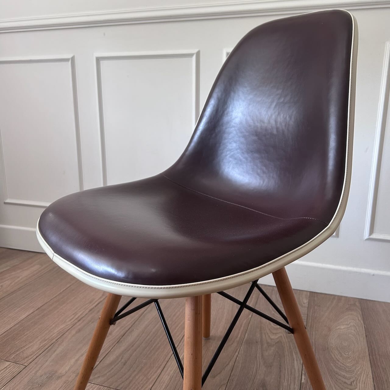 Chaise DSW Eames 7