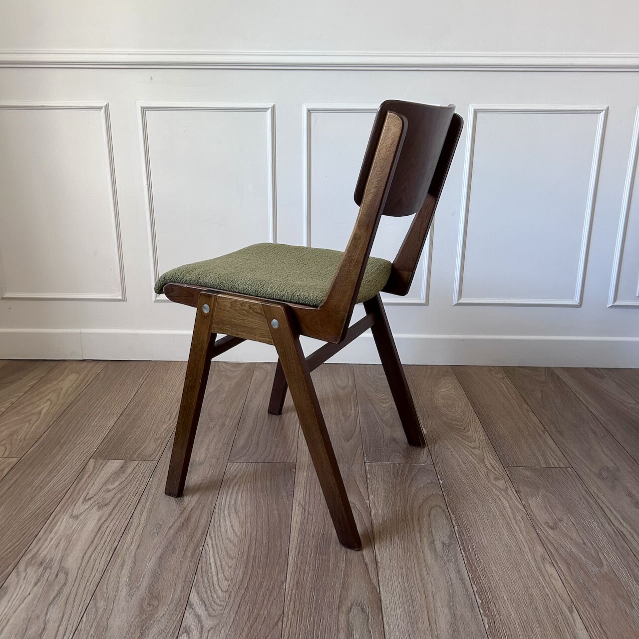 Chaises années 60 bois 8