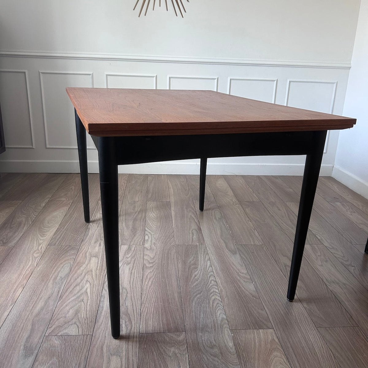 Table Tapio 4