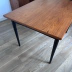 Table Tapio 6