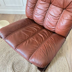 Fauteuil Kangu par Elsa Solheim et Nordhal Solheim