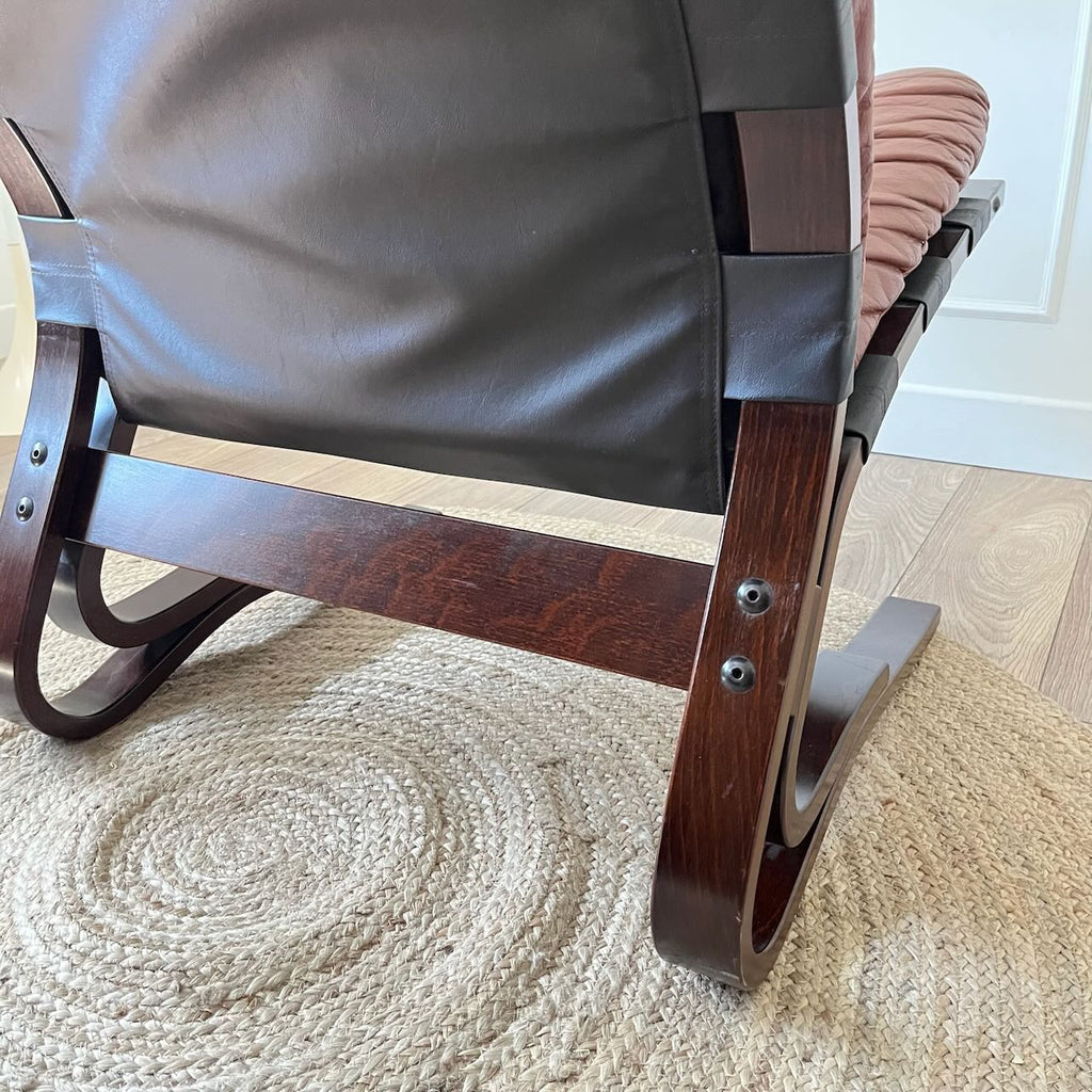 Fauteuil Kangu par Elsa Solheim et Nordhal Solheim