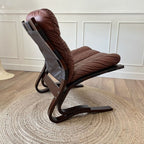 Fauteuil Kangu par Elsa Solheim et Nordhal Solheim