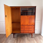 Armoire en teck scandinave