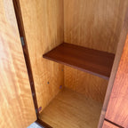 Armoire en teck scandinave