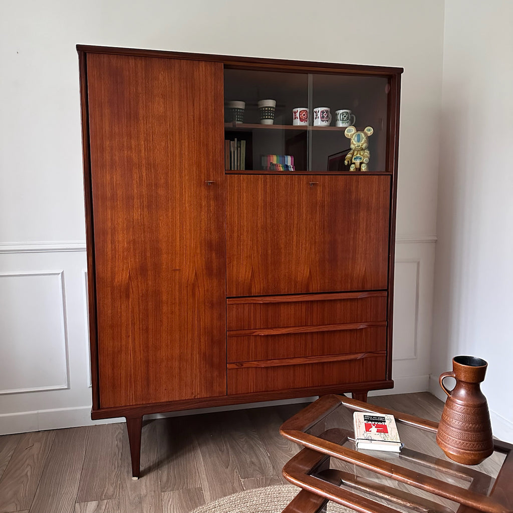 Armoire en teck scandinave