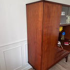 Armoire en teck scandinave