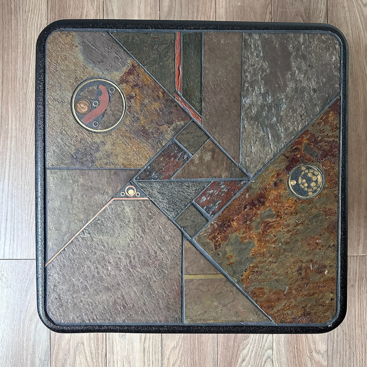 Table basse brutaliste de Paul Kingma