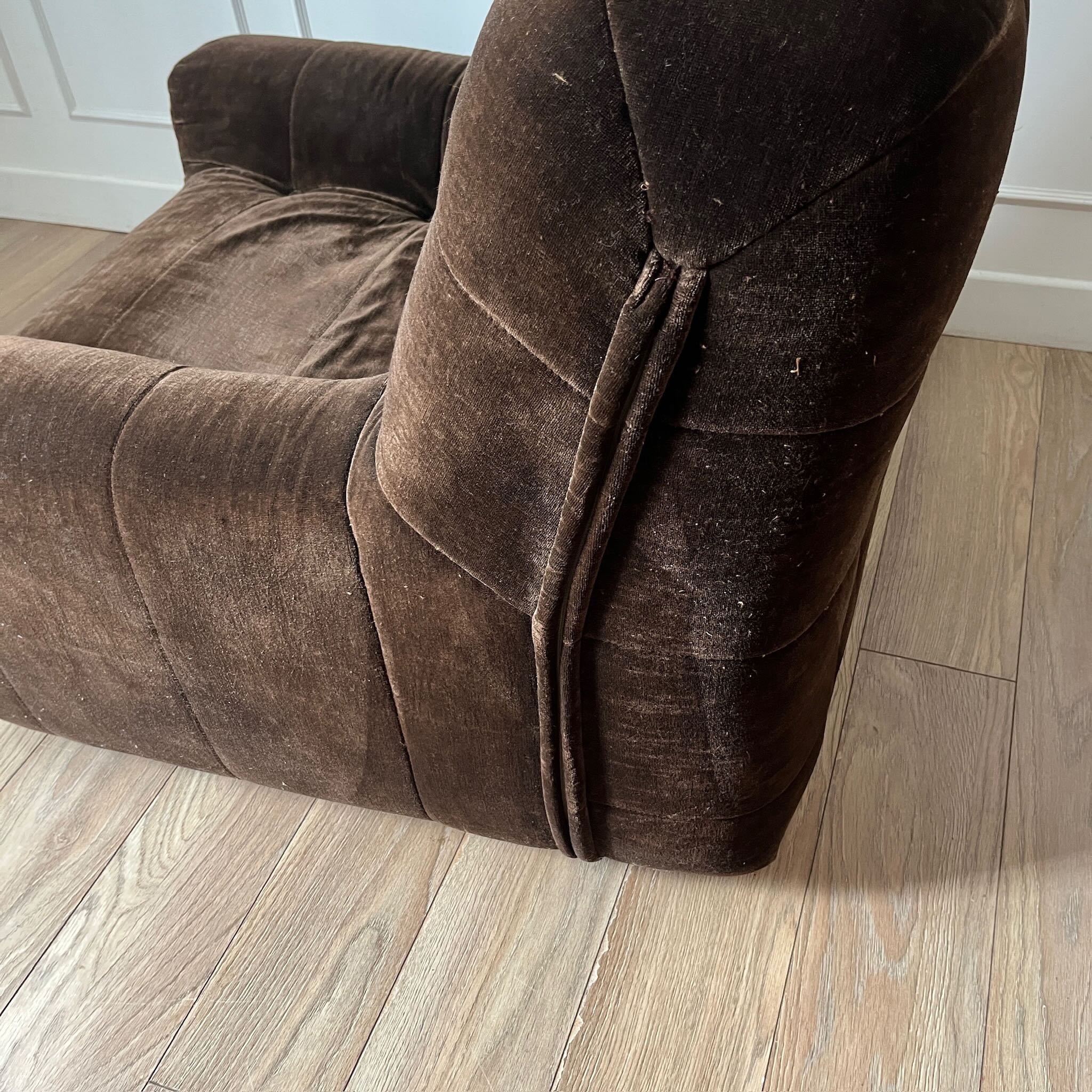 Fauteuils années 70 Arnaldo Gamba