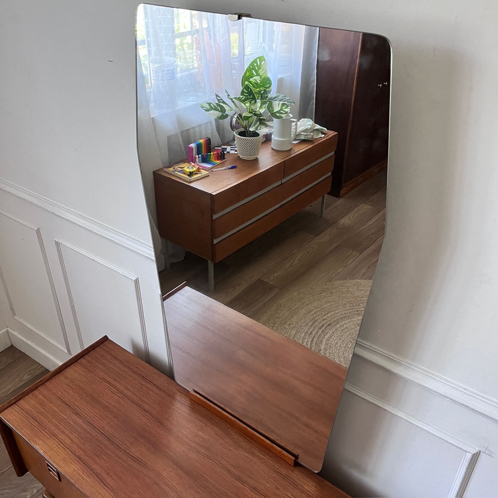 Coiffeuse scandinave en teck avec miroir
