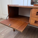 Coiffeuse scandinave en teck avec miroir