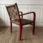 Fauteuil vintage en bois rouge et corde