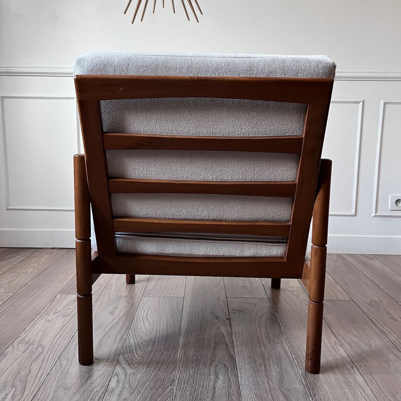 Fauteuil scandinave tissu blanc