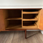 Enfilade en teck années 1960