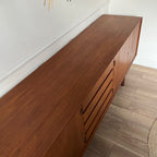 Enfilade en teck années 1960