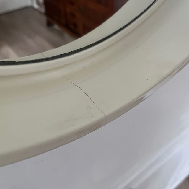 Miroir rond en plastique blanc 70's