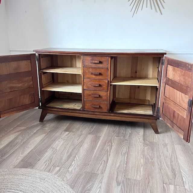 Buffet René Gabriel 11