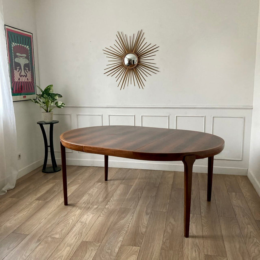 Table à manger en palissandre, 4 à 6 personnes