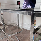 Bureau chrome et verre
