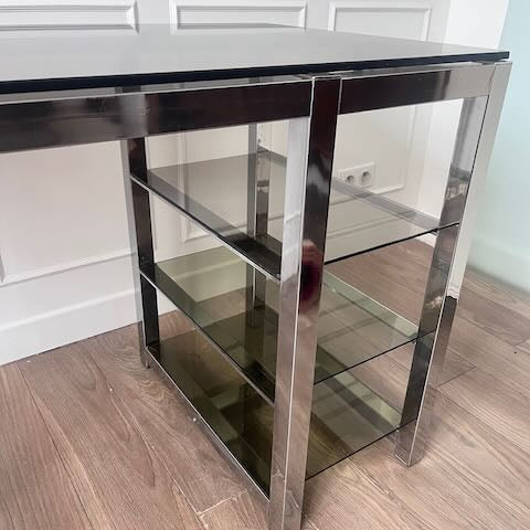 Bureau chrome et verre