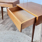 Paire de chevets vintage