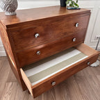 Commode vintage