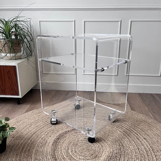 Desserte en plexiglass David Lange