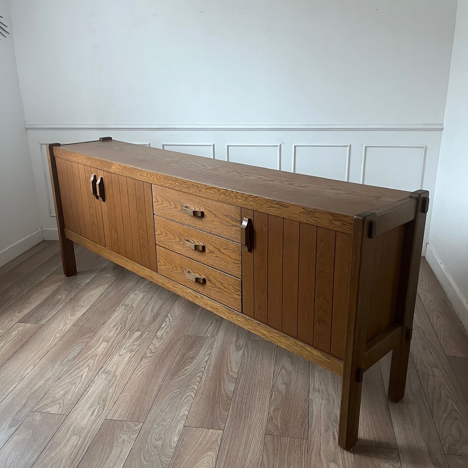 Grande enfilade brutaliste
