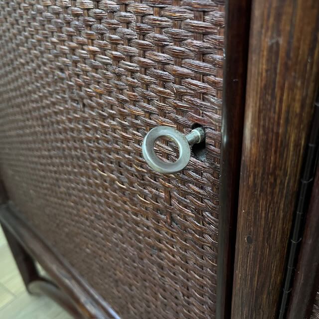 Enfilade en rotin et cannage