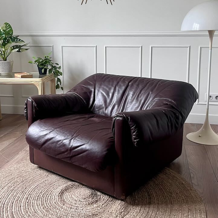 Fauteuil cuir marron années 70