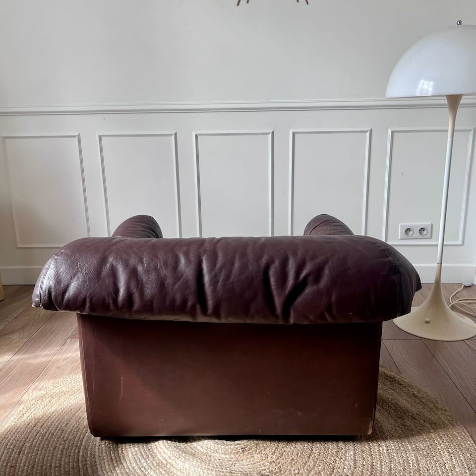 Fauteuil cuir marron années 70