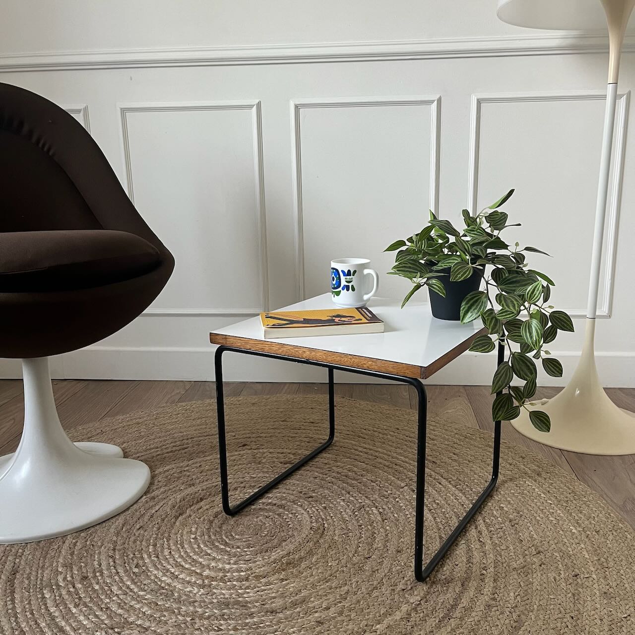 Table Volante Pierre Guariche