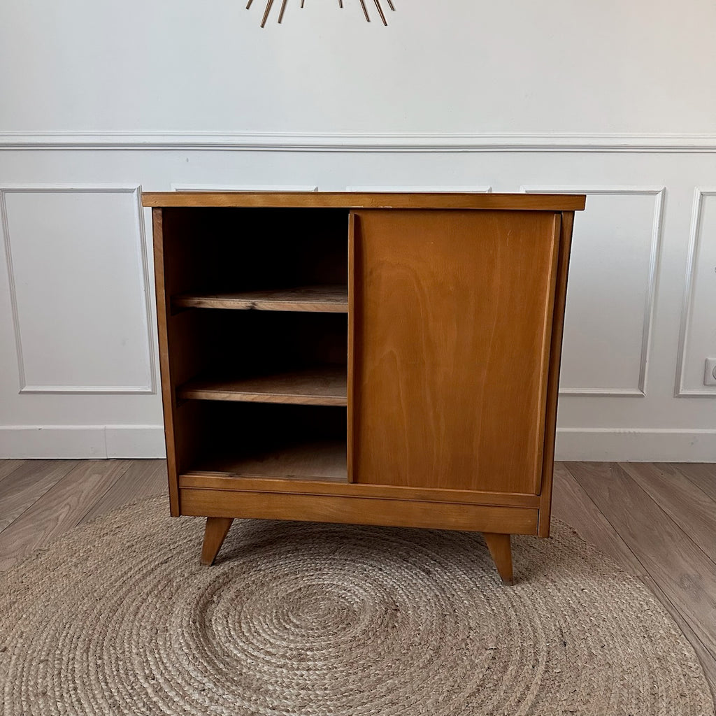 Petite meuble de rangement