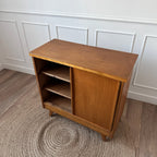 Petite meuble de rangement