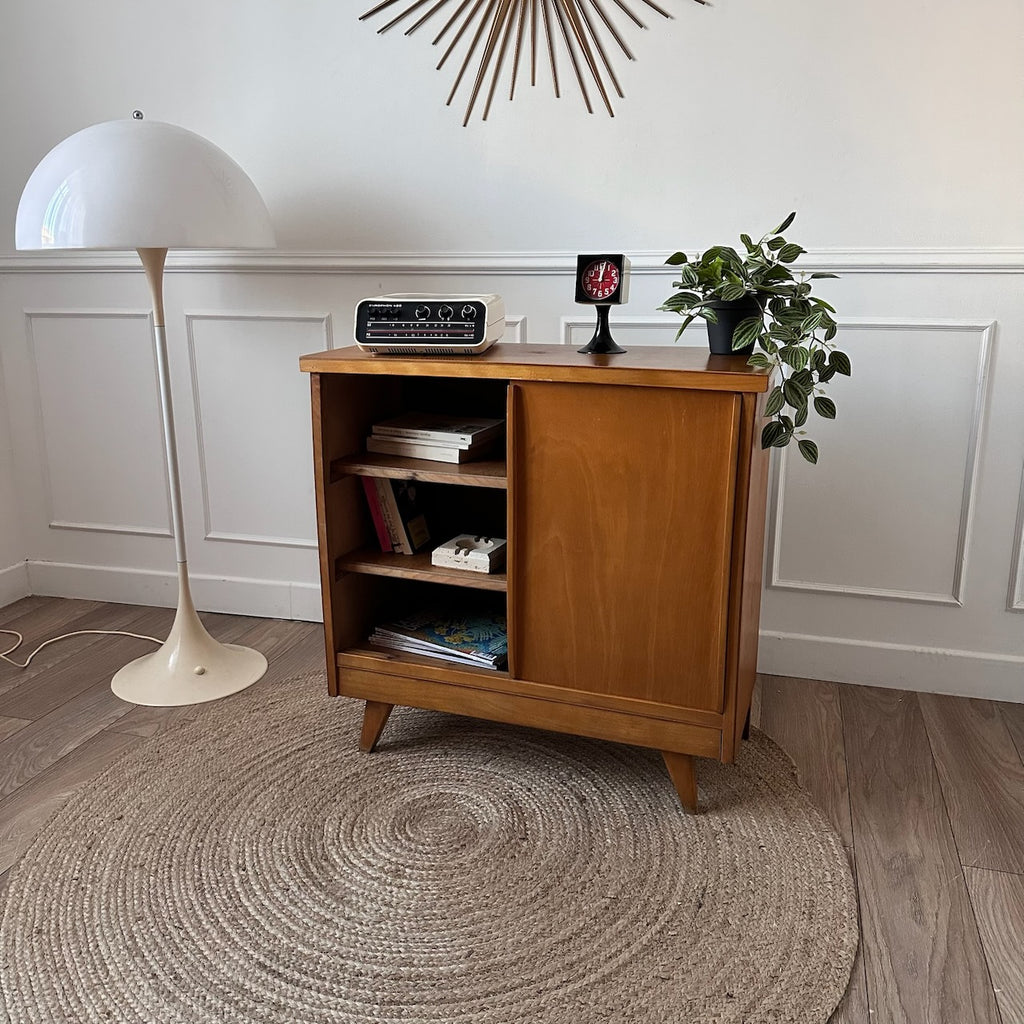 Petite meuble de rangement