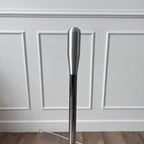 Porte-revues en plexiglass et verre