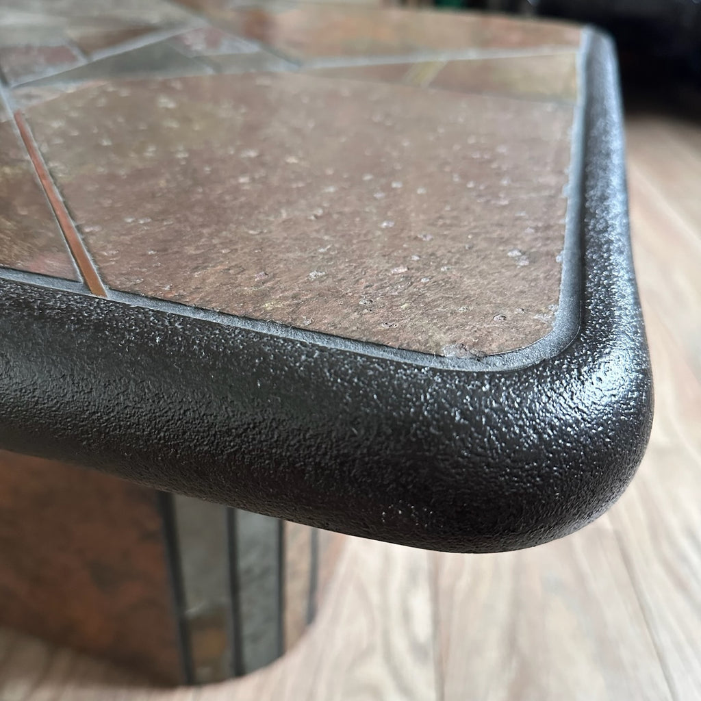 Table basse brutaliste de Paul Kingma
