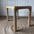 Table basse rotin doré